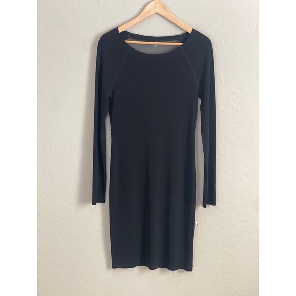 alice + olivia Scoop Dresses & Skirts - Alice + Olivia SCOOP Black Long Sleeve Raw Hem Mesh Back Dress - Medium